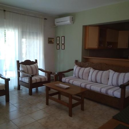 Αμυγδαλιές 33 Μύρινα Villa Dış mekan fotoğraf