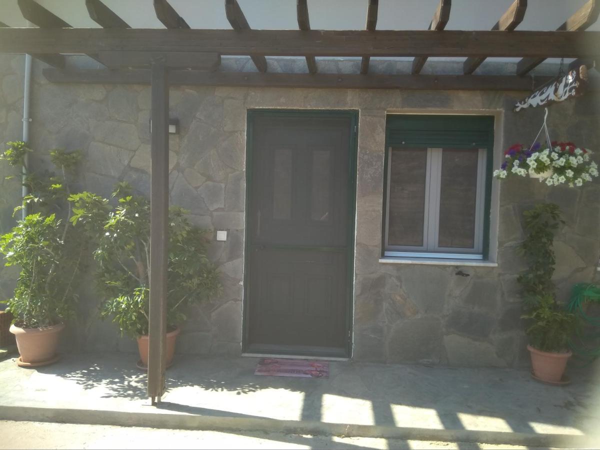 Αμυγδαλιές 33 Μύρινα Villa Dış mekan fotoğraf