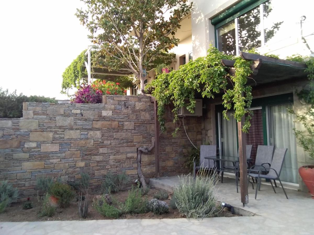 Αμυγδαλιές 33 Μύρινα Villa Dış mekan fotoğraf